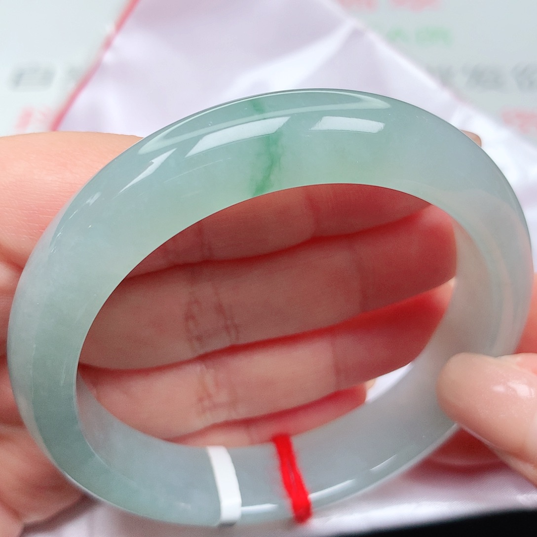 翡翠手镯未镶嵌冰胶果冻10