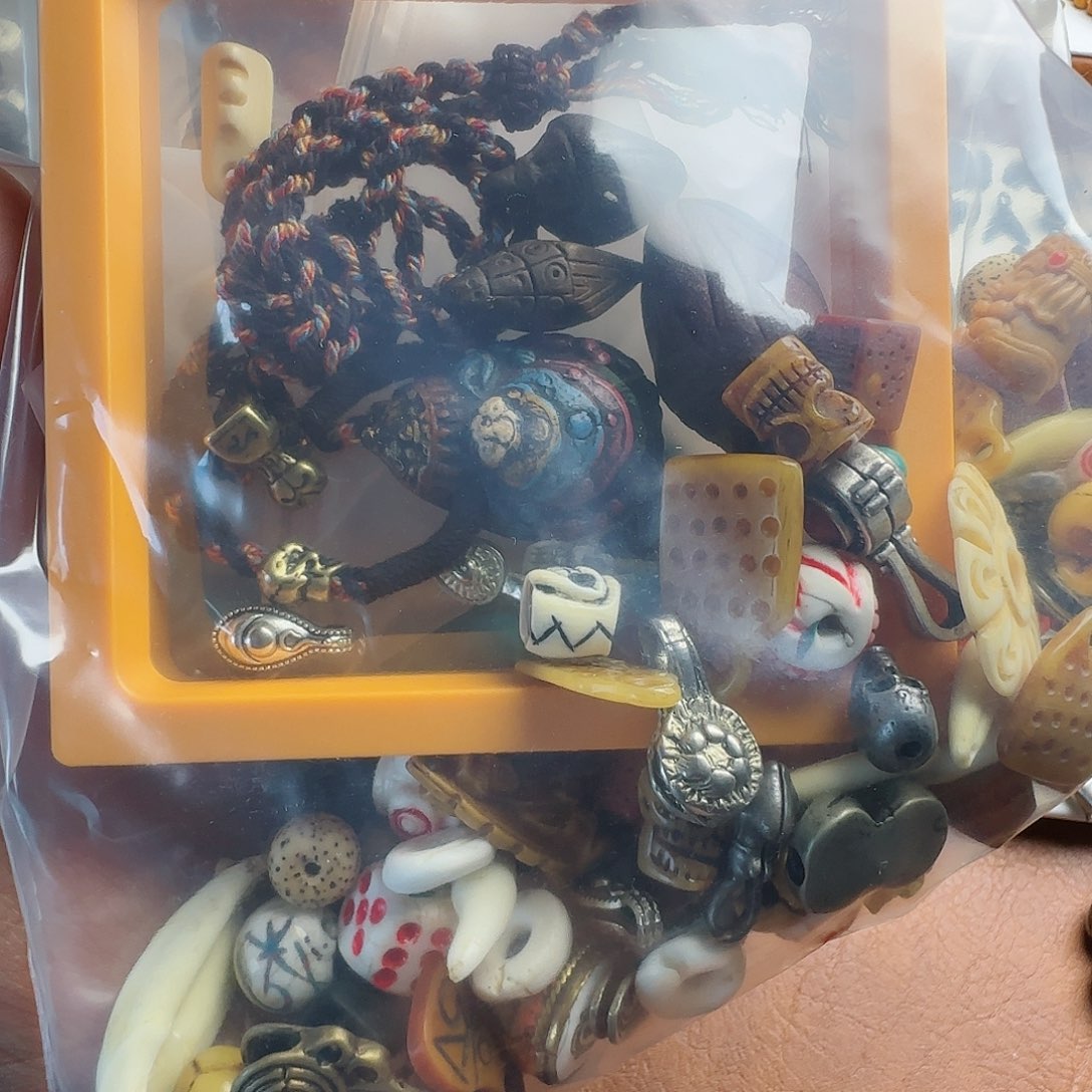 【闪购商品】手串/手链橄榄核福*宝扎西德勒