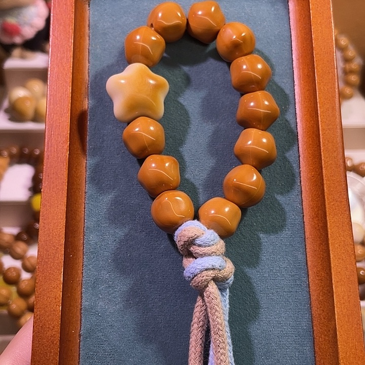 猴头核桃吊坠星星卡14小手持全品