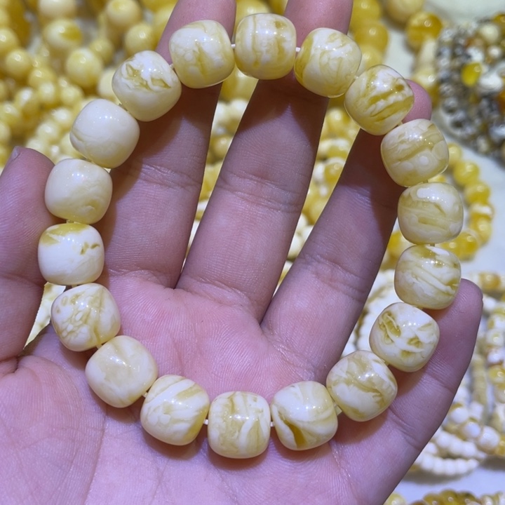 蜜蜡未镶嵌珠宝奇石12m