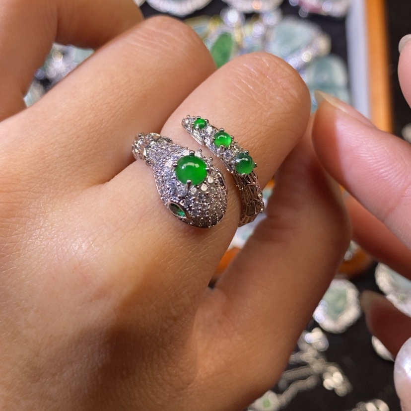 【闪购商品】翡翠项链未镶嵌天然