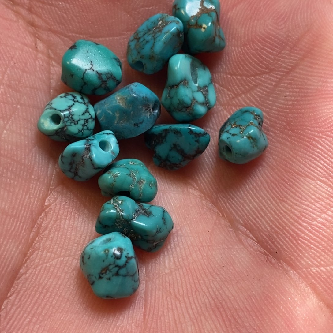 颈饰琉璃小***好看的配饰