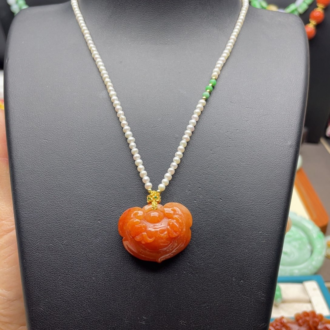 翡翠未镶嵌颈饰翡翠如意