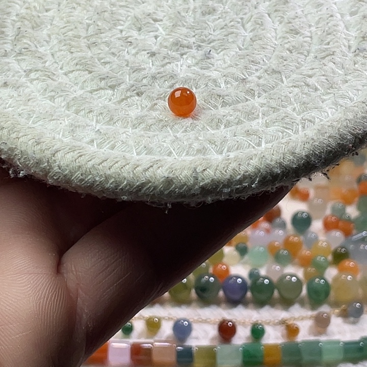 翡翠散珠未镶嵌定制翡翠卡5.9