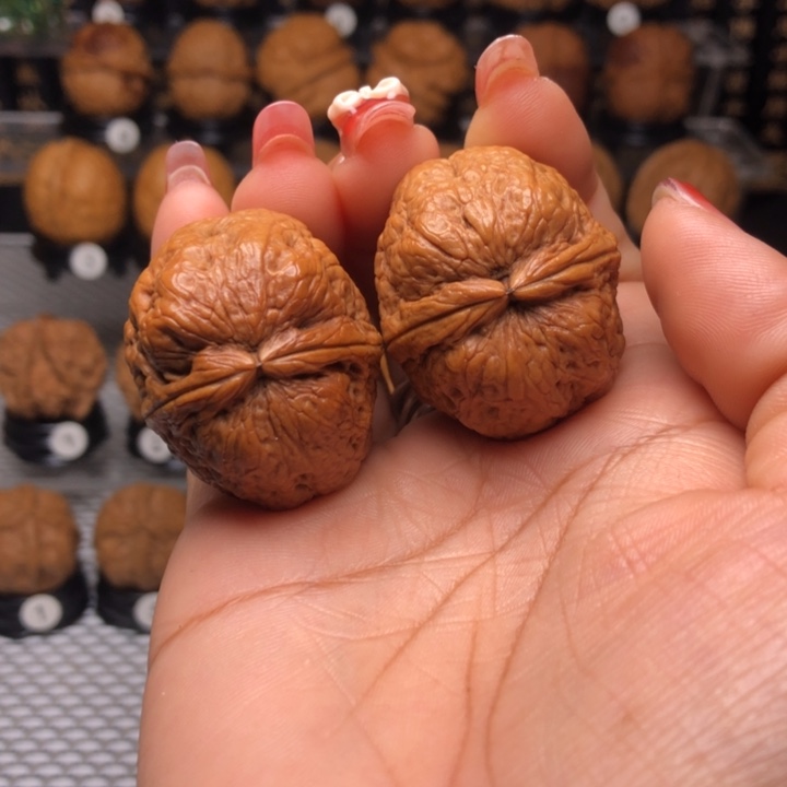 橄榄核吊坠26平头蟾