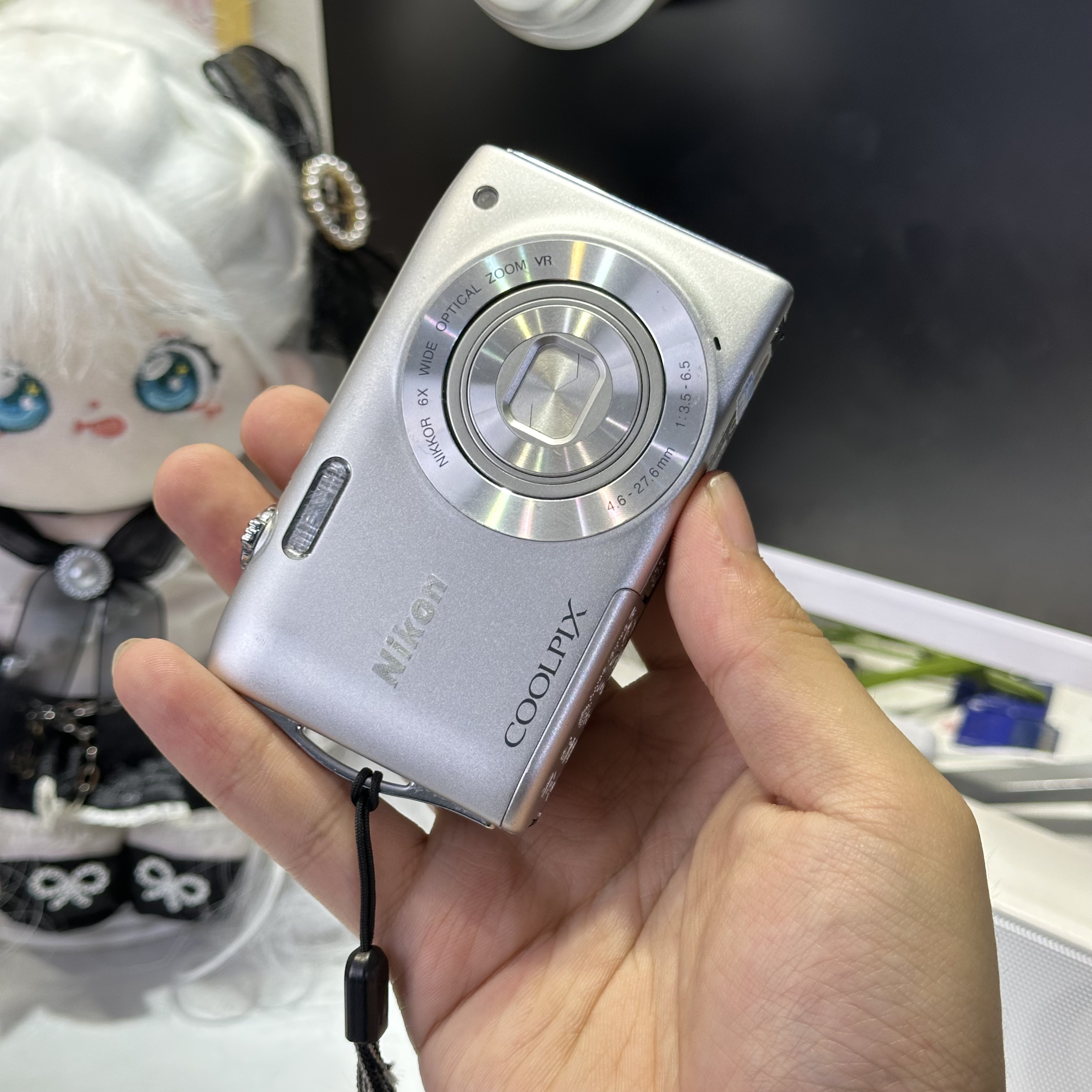 9新 Nikon/尼康 尼康s3300小长焦1600万像素色彩感好滤镜多带配件