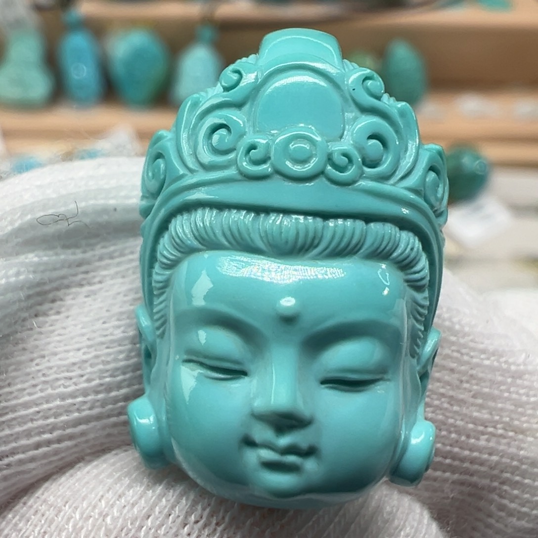 绿松石配饰未镶嵌