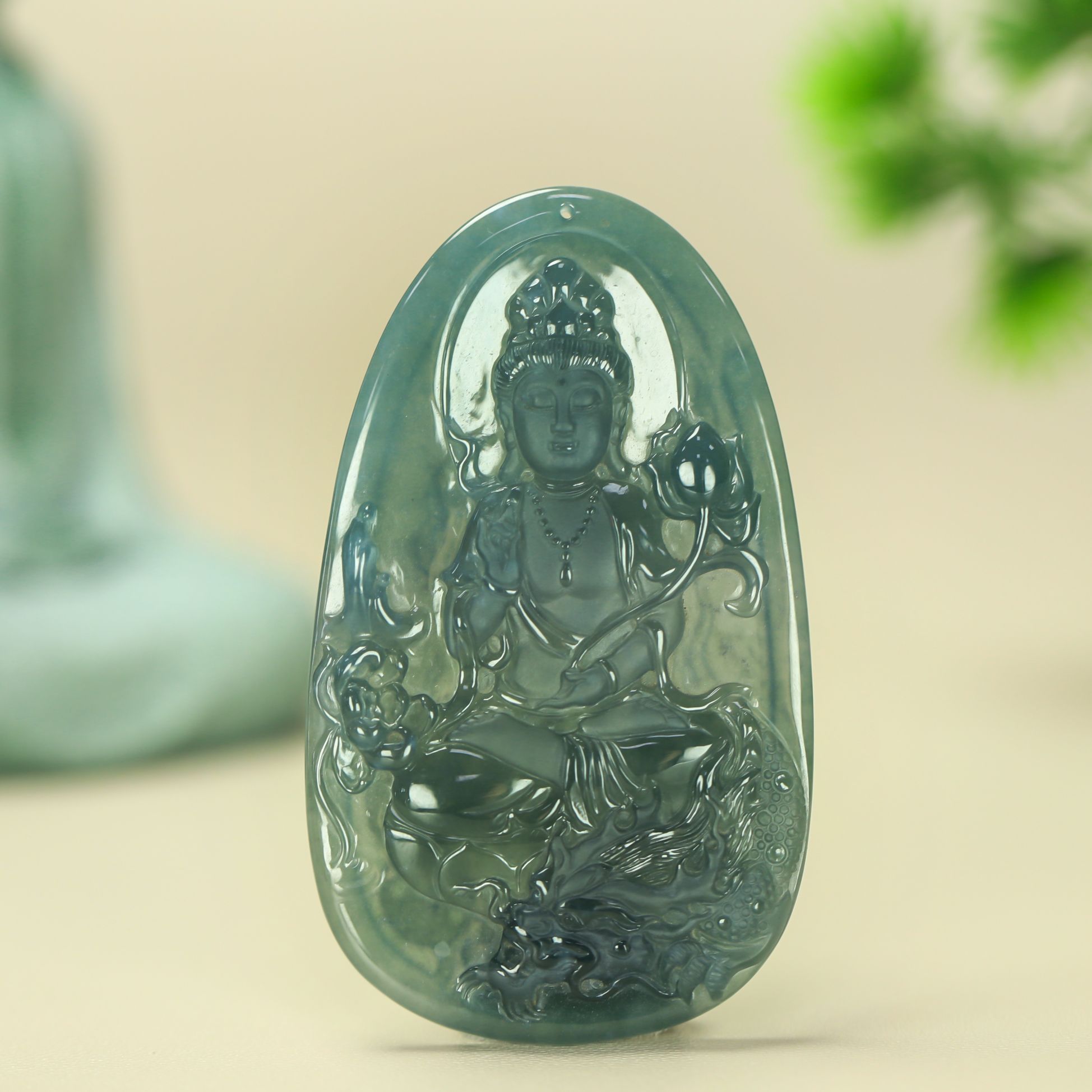 F1130玉石珠宝精选翡翠吊坠