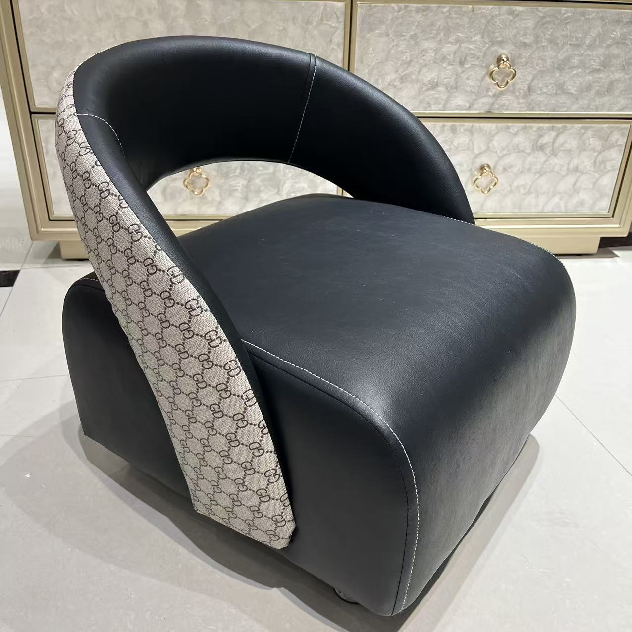 轻奢高定中古风单人休闲溜溜凳小户型客厅家用异形靠背溜溜凳