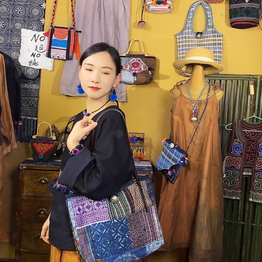 织绣手工制作包包