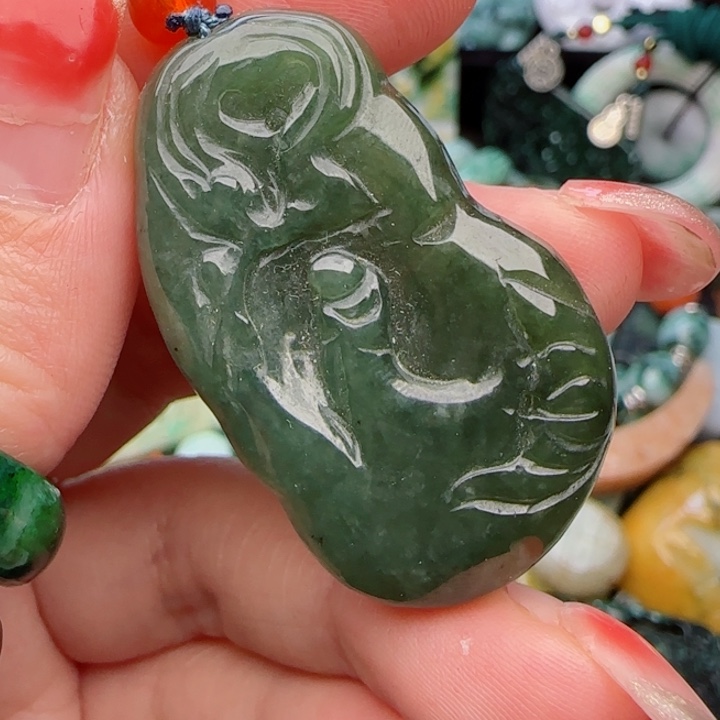 翡翠颈饰未镶嵌天然A货62