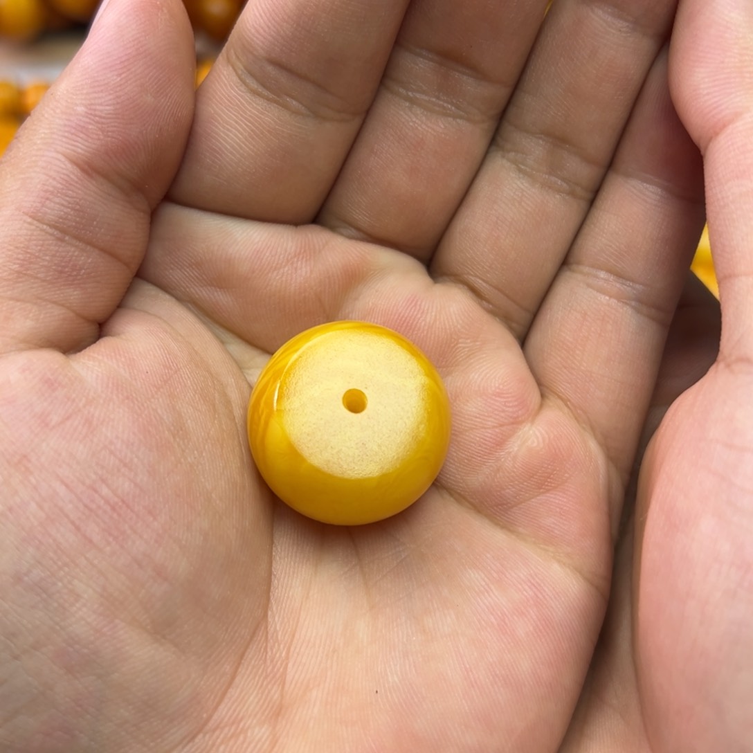 未镶嵌吊坠(不含链)蜜蜡