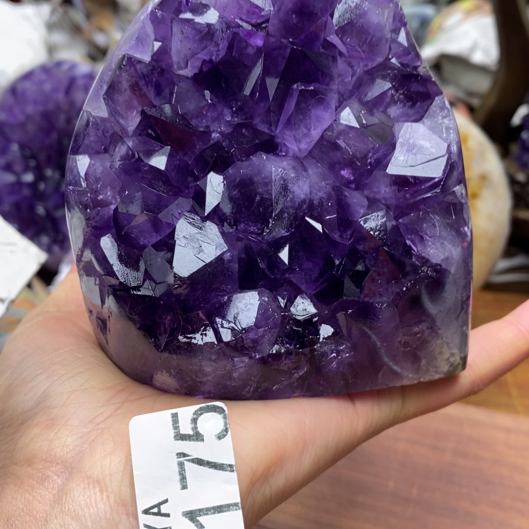 水晶大型摆件（非配饰）未镶嵌