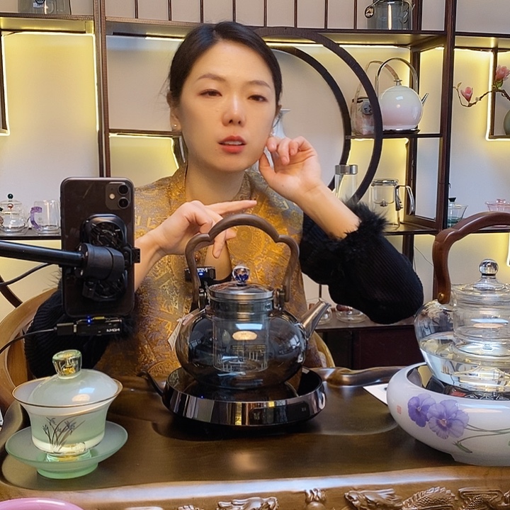 玻璃手工艺品手工壶