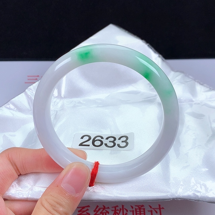【闪购商品】翡翠手镯未镶嵌60圈口