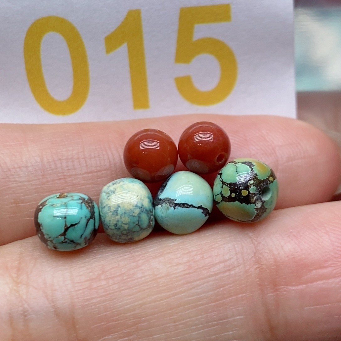 南红玛瑙未镶嵌珠宝奇石