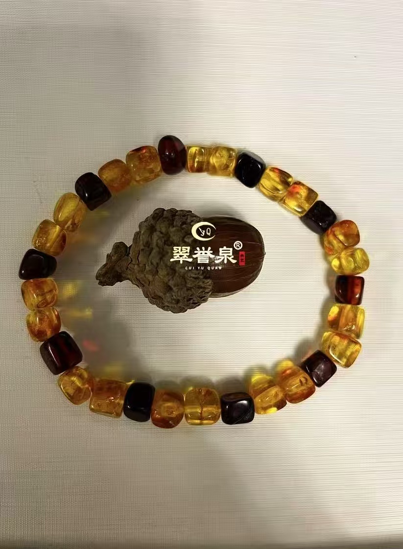 天然琥珀手串时尚百搭多样性发其一6mm左右