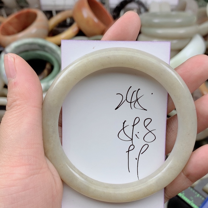 石英质玉合金手镯245