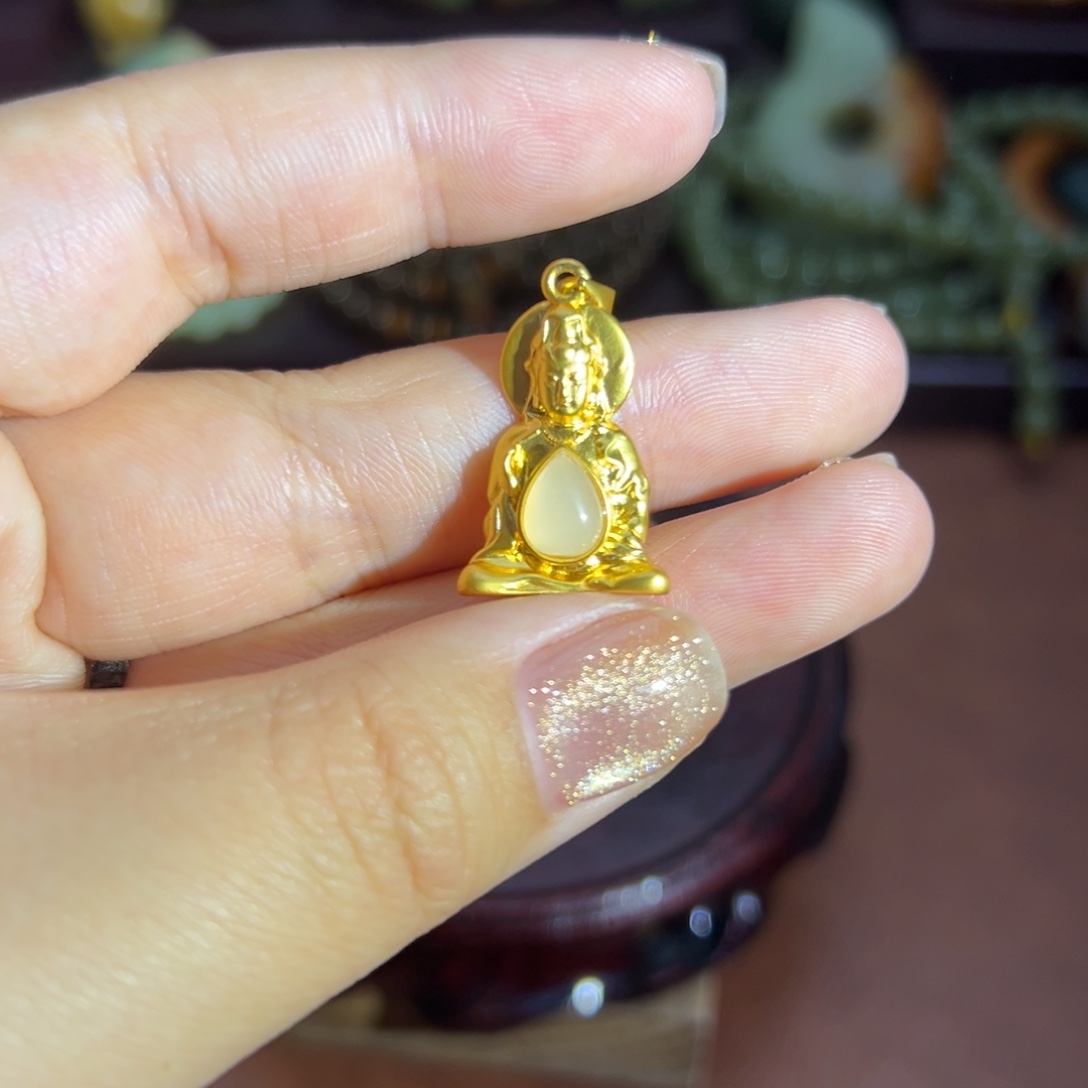 和田玉未镶嵌珠宝奇石