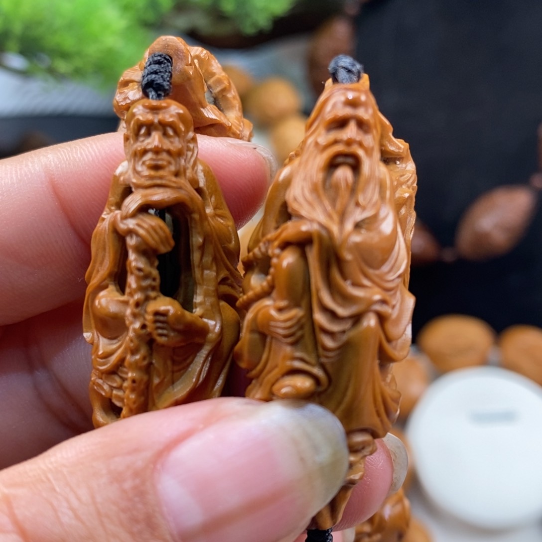 橄榄核吊坠橄榄发个好环境呢