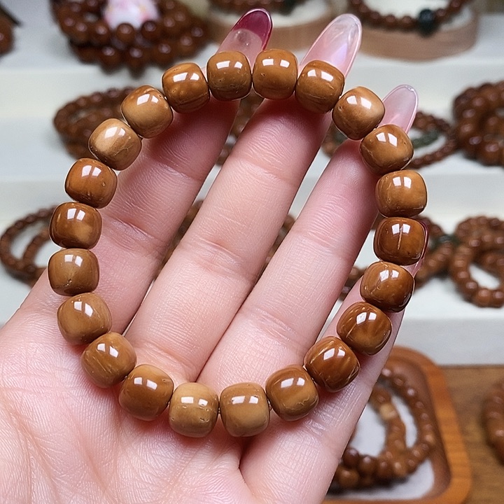 库克手串特价款卡1.0带有正常的粽眼粽线不退不换