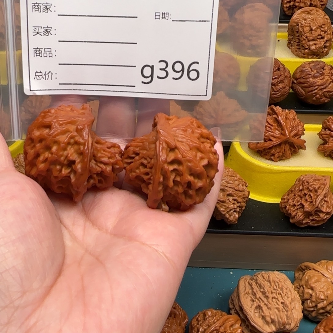 江***湖桃核把件蛇王的故事