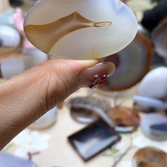 玛瑙/玉髓颈饰未镶嵌