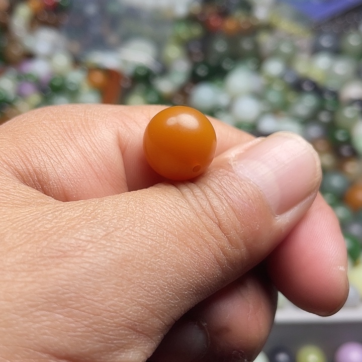 颈饰未镶嵌和田玉泰****司