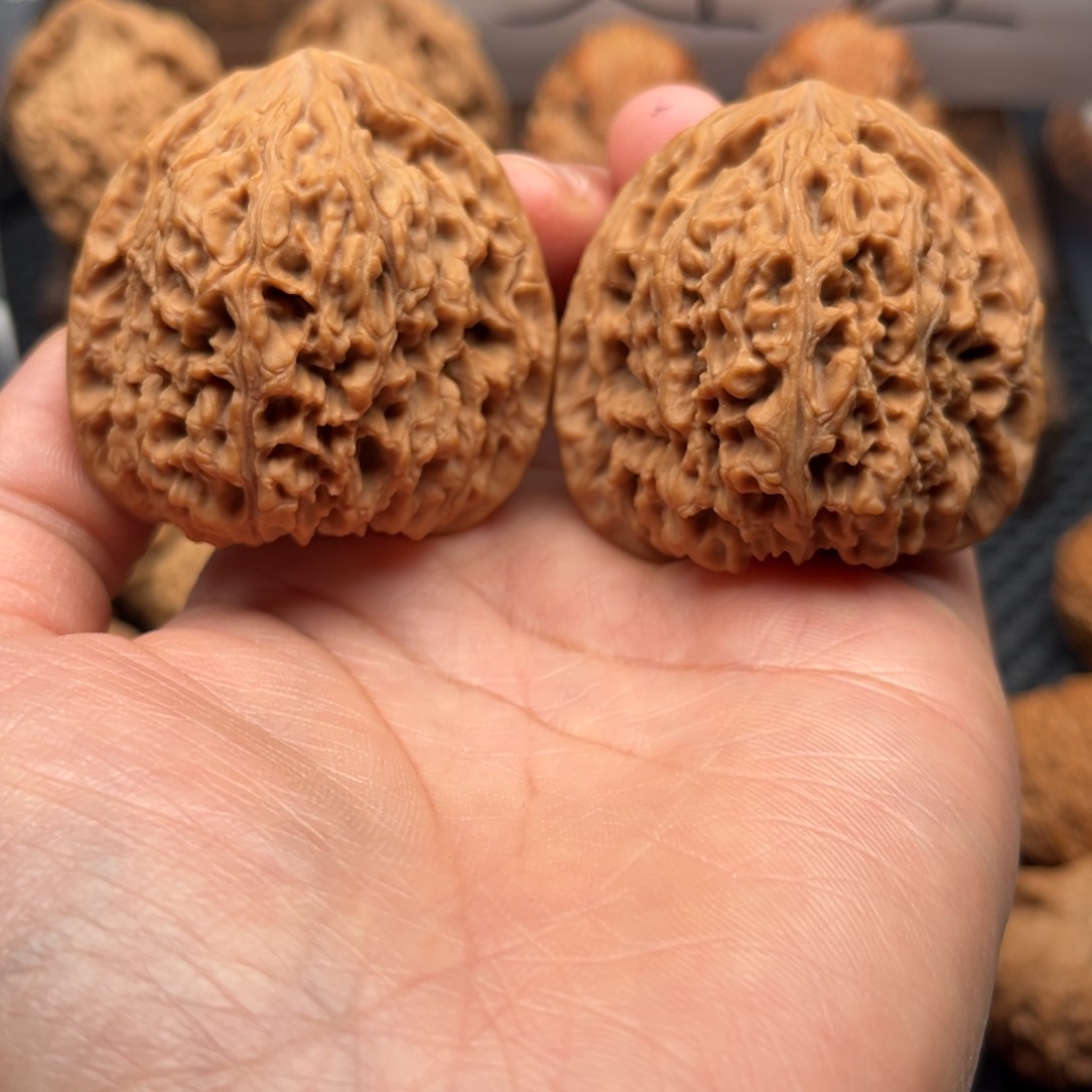 【闪购商品】用****0文玩核桃手把件44南疆