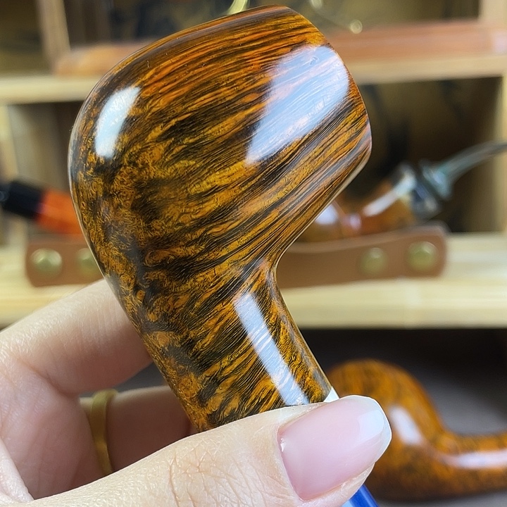 自由式撞球斗。    