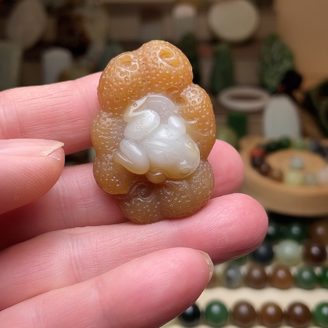 和田玉未镶嵌吊坠(不含链)