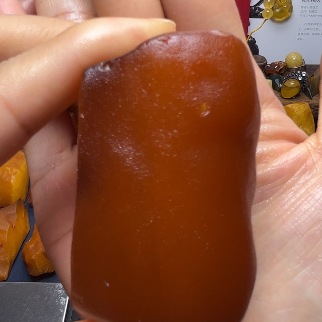 未镶嵌定制琥珀蜜蜡定制双面留皮牌子