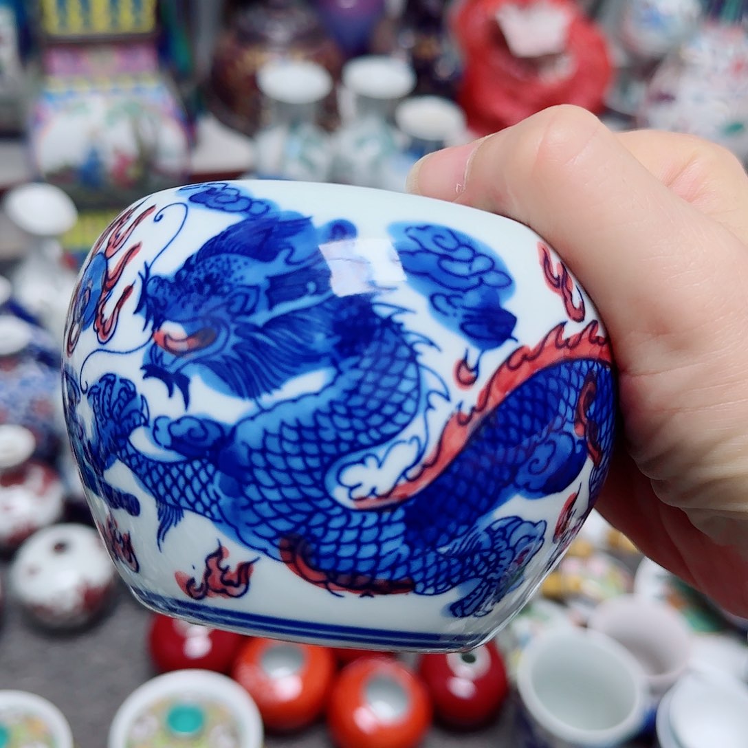 摆件瓷器的工艺技术水平