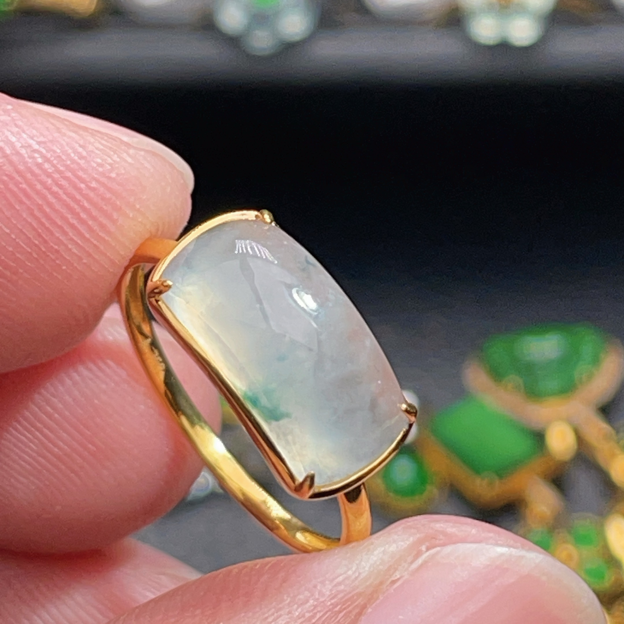 18K金天然翡翠A货-1780马鞍高冰戒指镶嵌珠宝玉石包边飘花简约