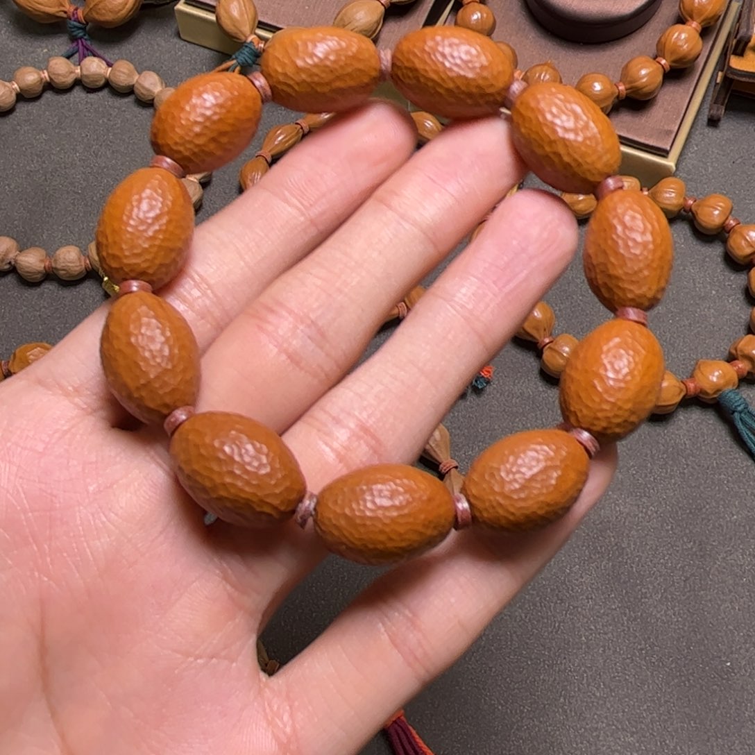 让***续橄榄核手串/手链1.4钻枣