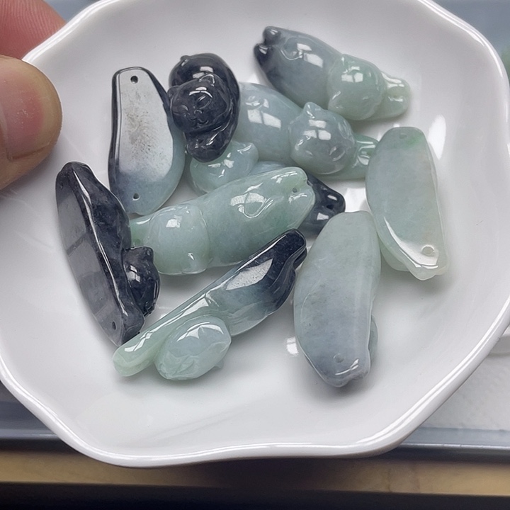 散珠翡翠天然缅甸翡翠