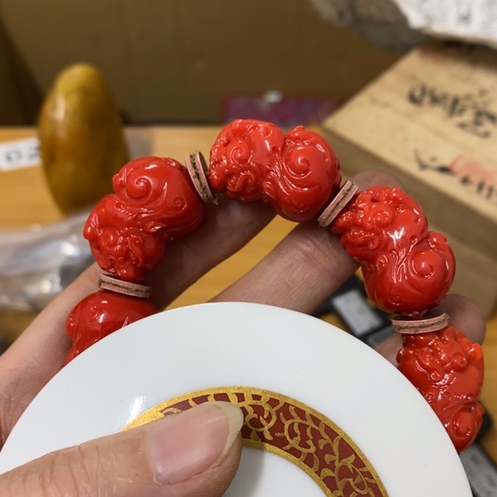 瓷片哈中古工艺品一件