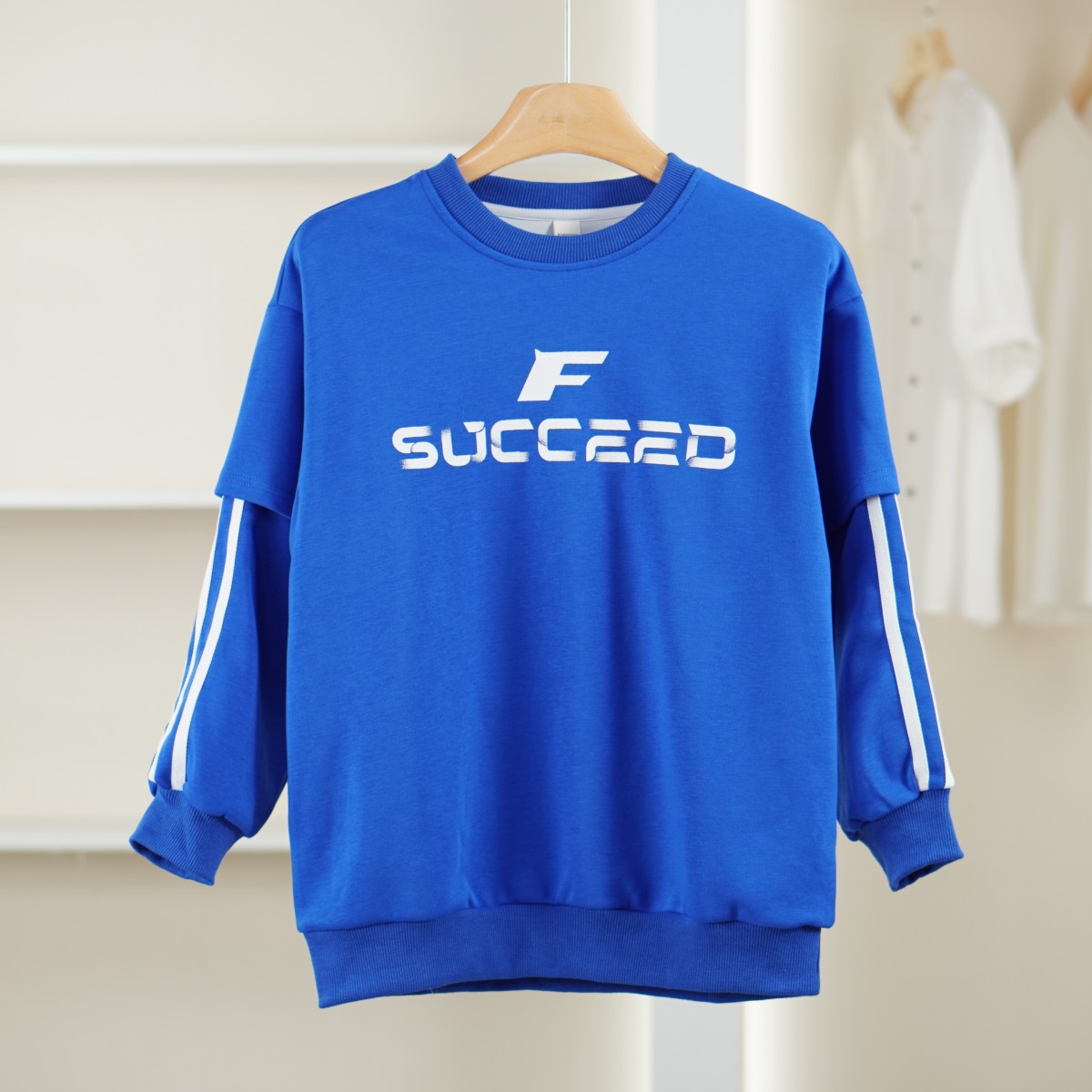 麦迪尚品 一路童行 31208148 春秋时尚儿童圆领休闲卫衣童装