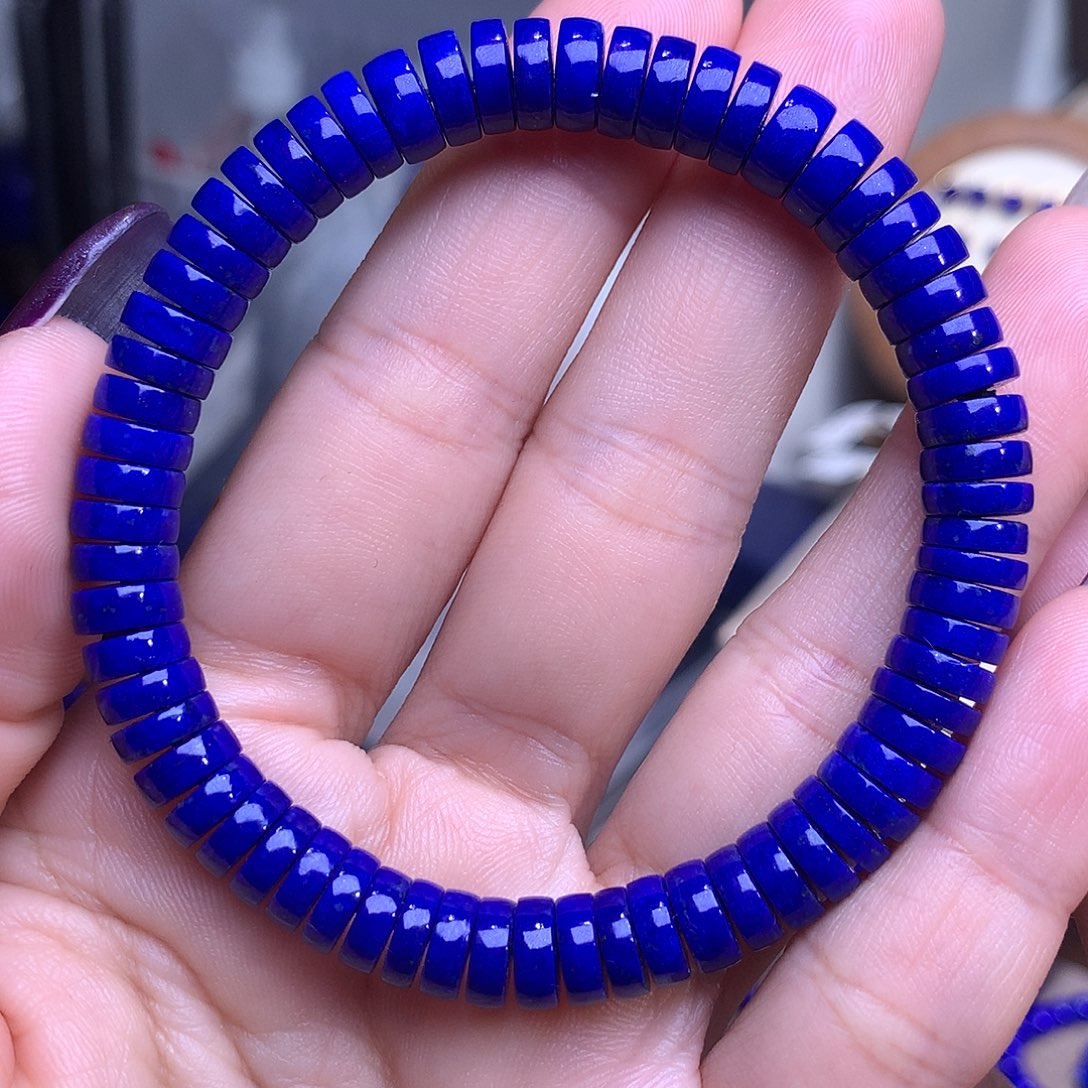 青金石未镶嵌7.8m克莱因蓝药片精品