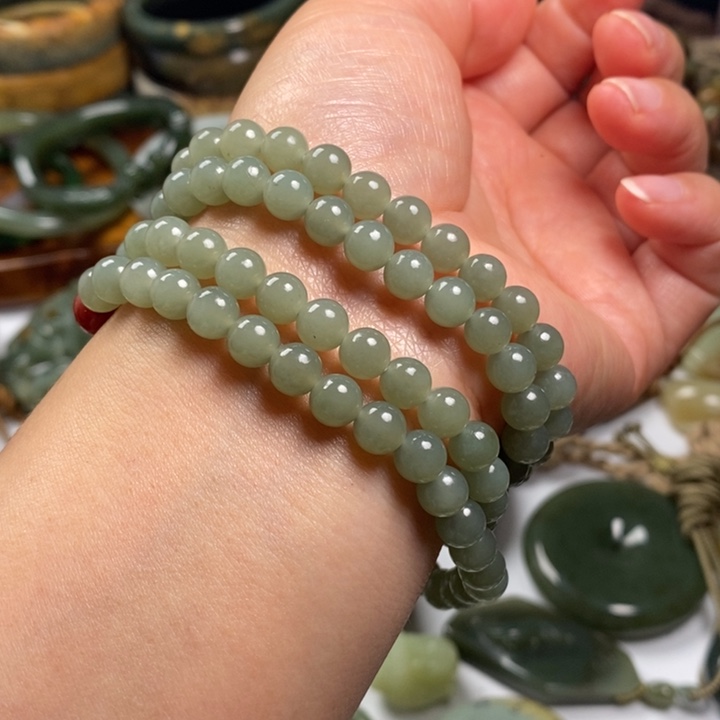 和田玉（糖玉）未镶嵌手镯