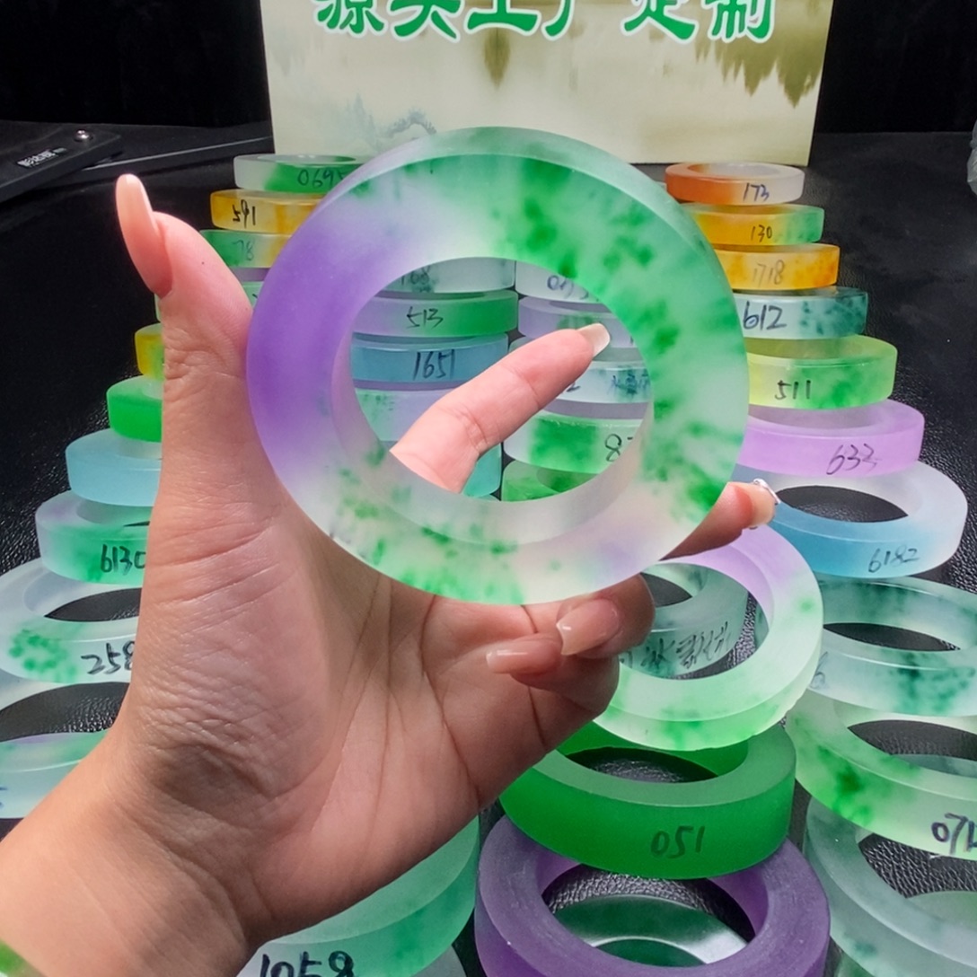 立***锋玉百搭时尚独龙翠手镯