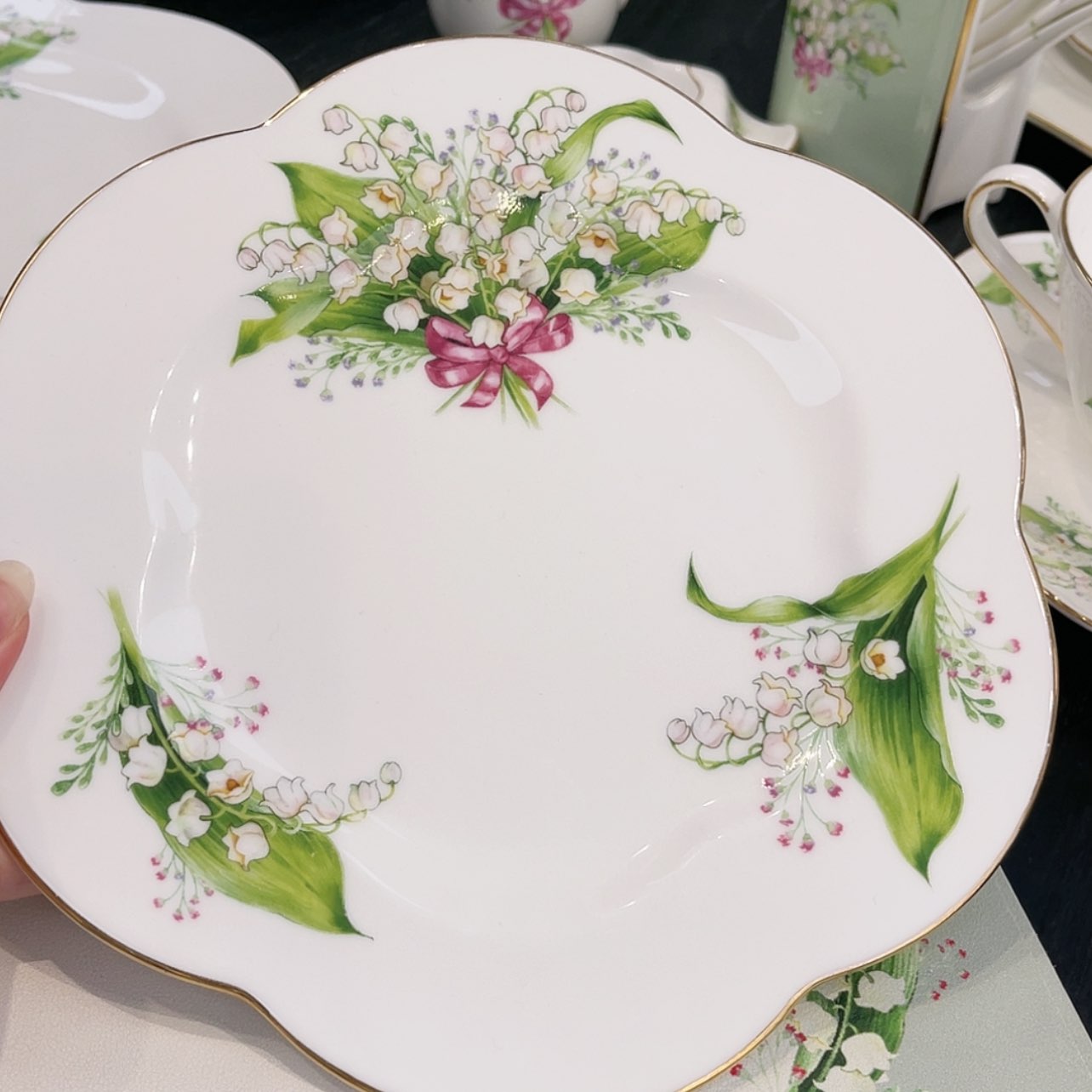 【闪购商品】瓷片盘盘————————