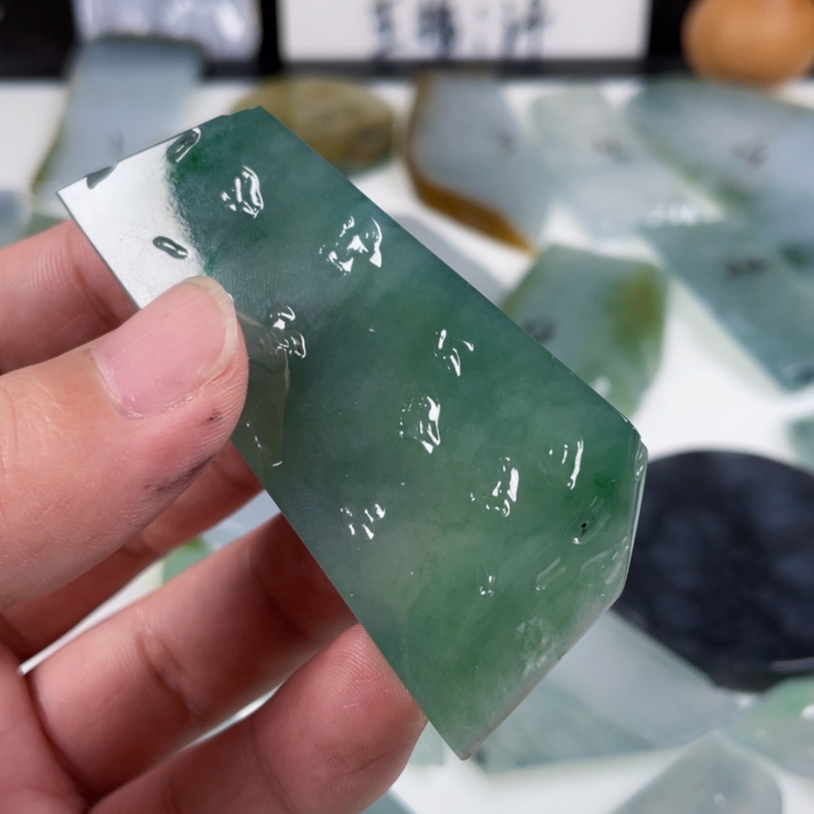 【闪购商品】未镶嵌定制翡翠不***样