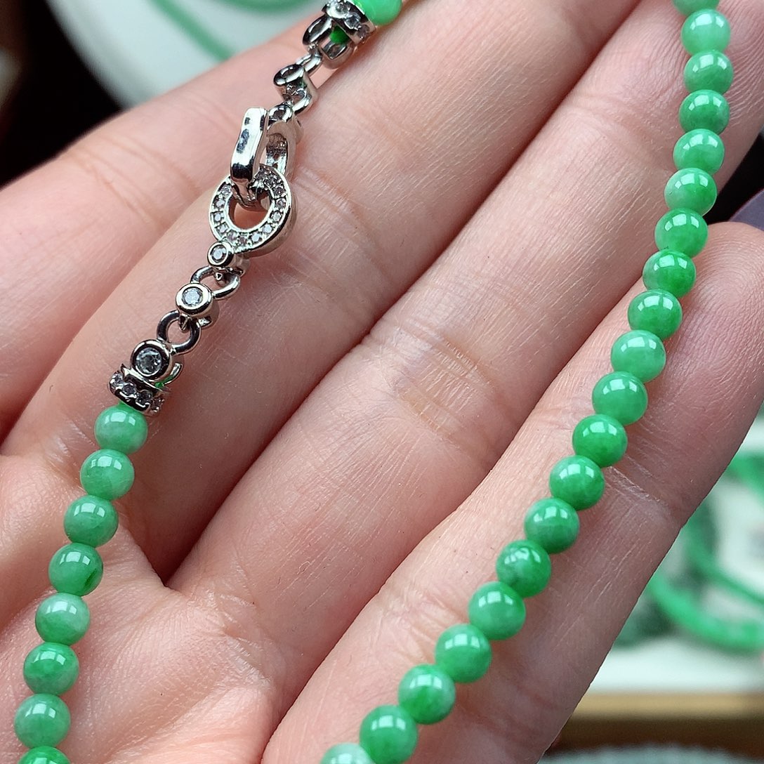 翡翠未镶嵌毛衣链翡翠