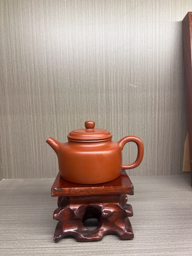 原矿朱泥小德钟110cc紫砂壶