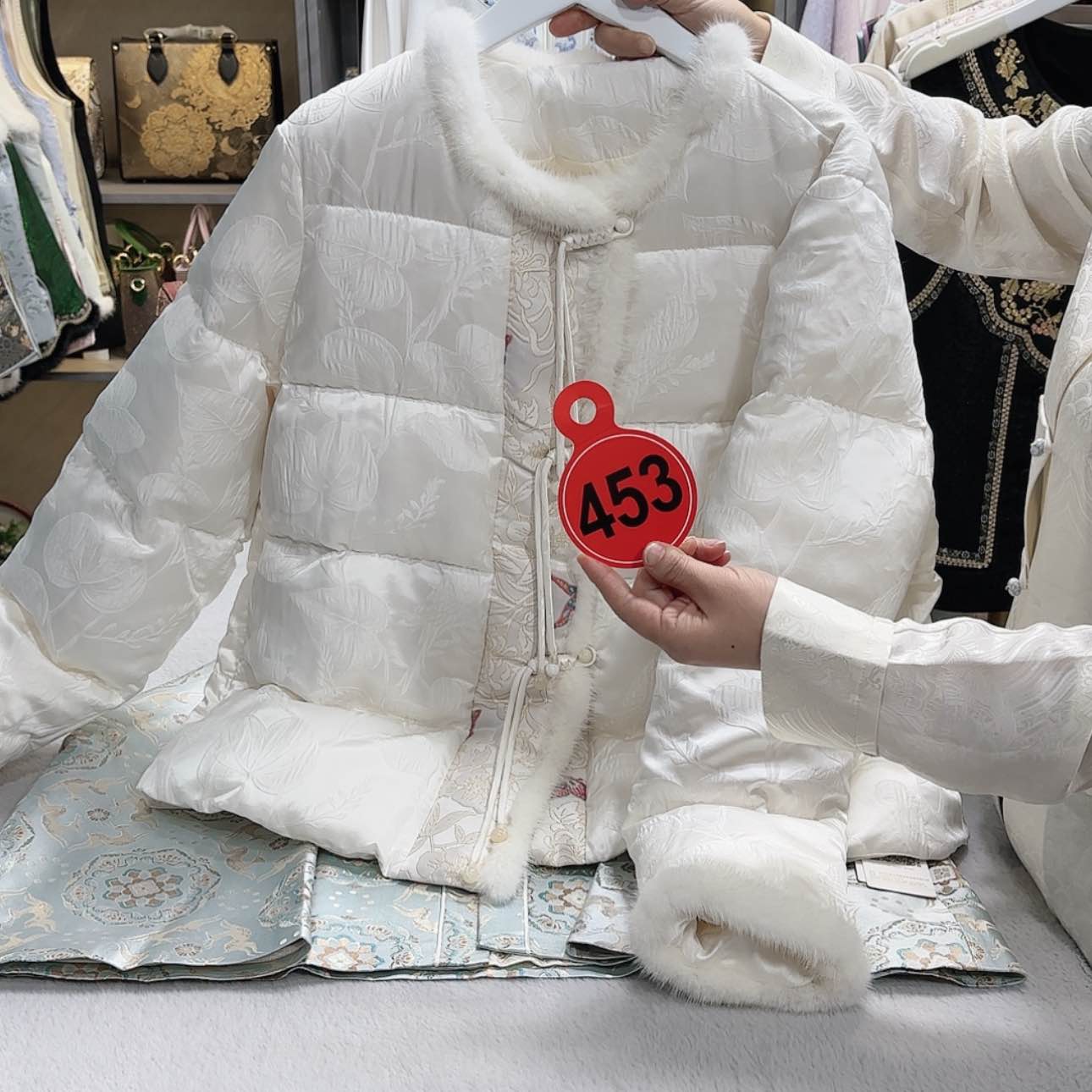 【闪购商品】织绣落**星非遗传承人的传承