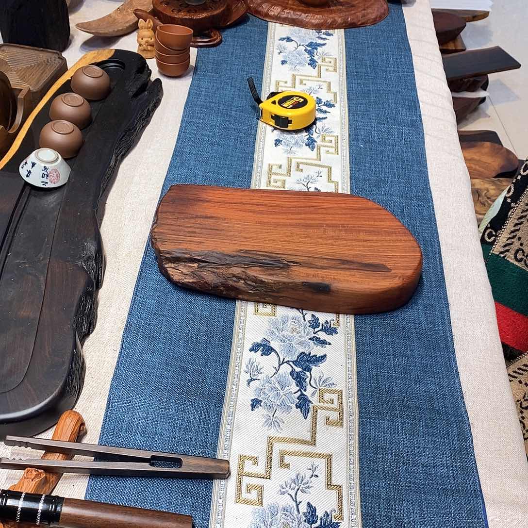 9老挝酸枝干泡壶承