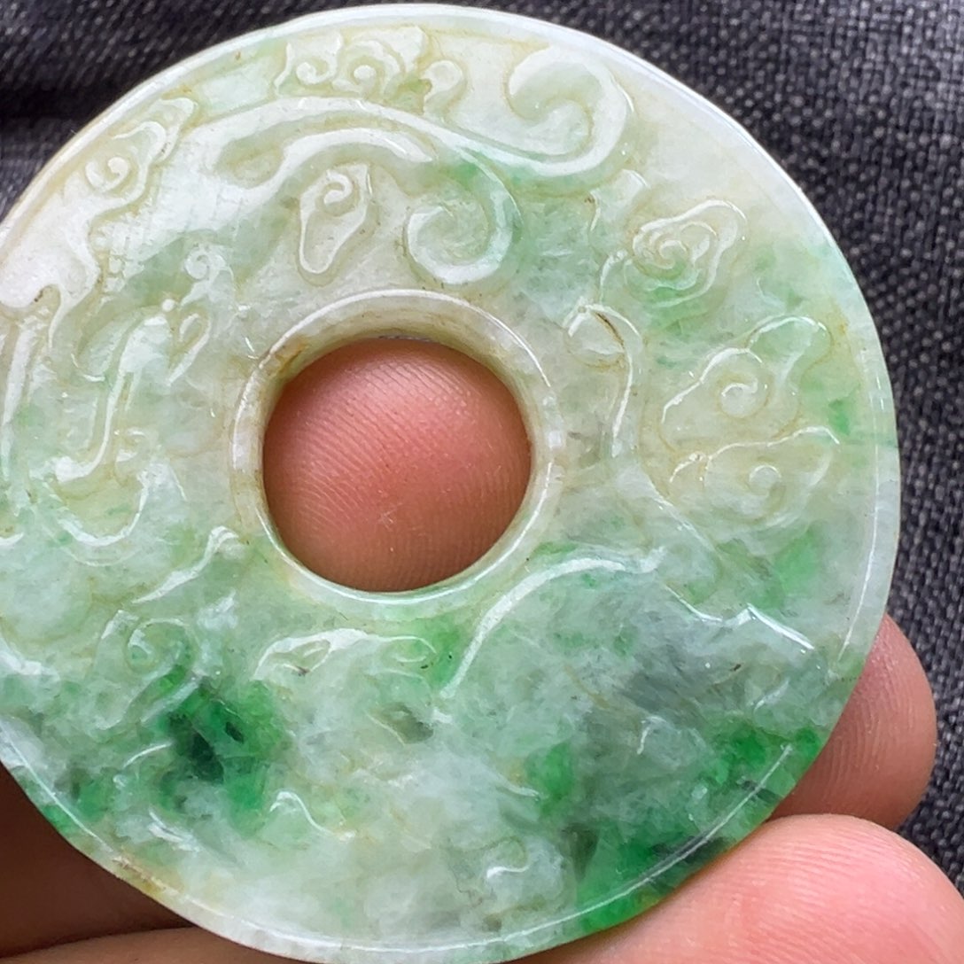 翡翠未镶嵌颈饰66666