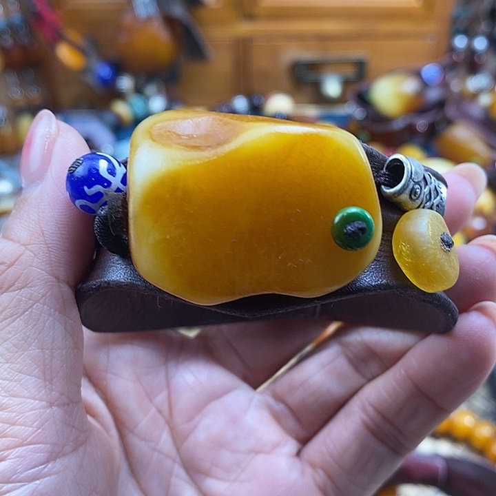 未镶嵌蜜蜡手镯手镯