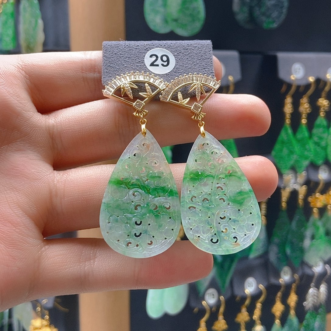 翡翠未镶嵌耳饰翡翠